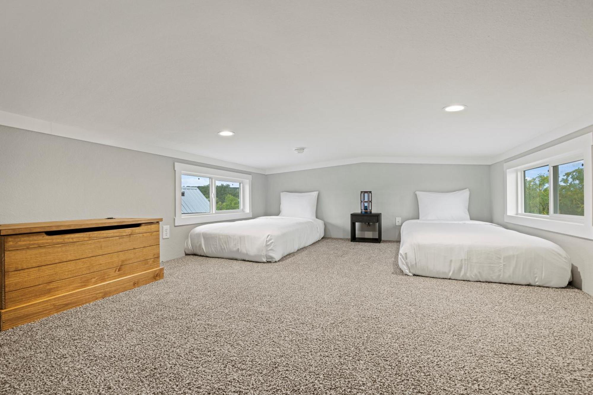 Skye Texas Hill Country Resort Hilltop Bagian luar foto