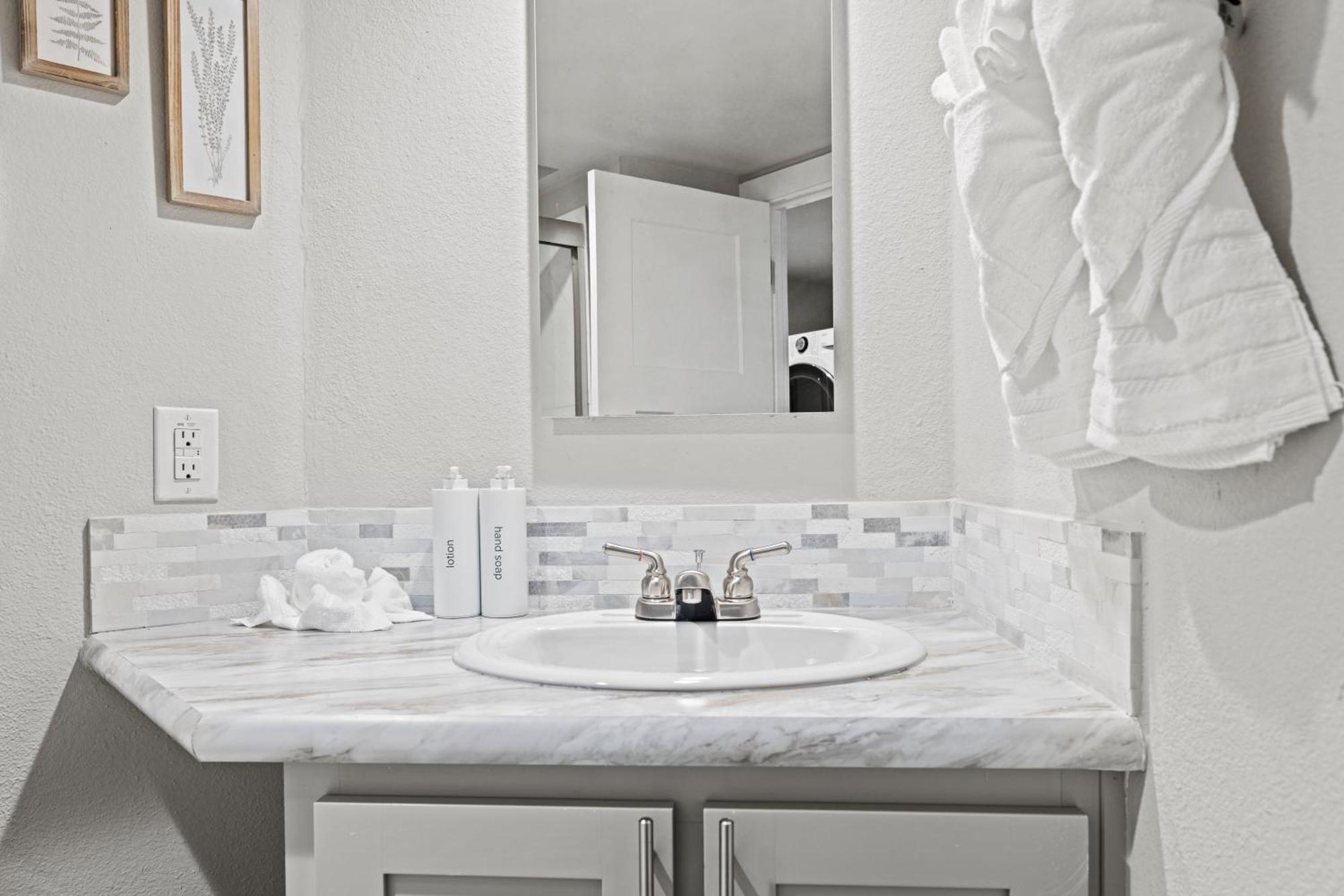 Skye Texas Hill Country Resort Hilltop Bagian luar foto